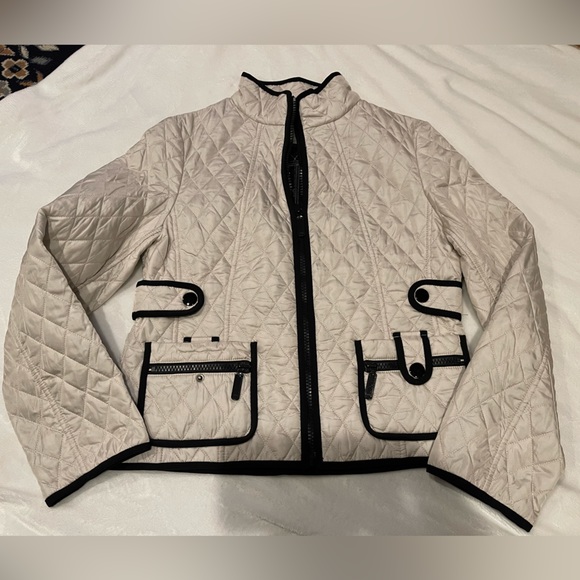 Ann Taylor Jackets & Blazers - Ann Taylor quilted jacket